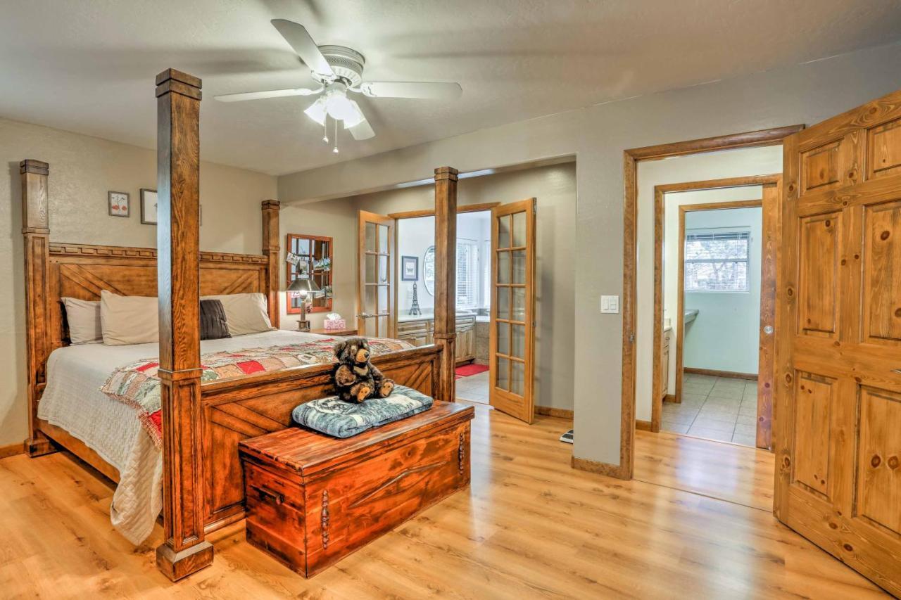Lakeside Home With Game Room, Yard, Deck And Fireplace Pinetop-Lakeside Esterno foto